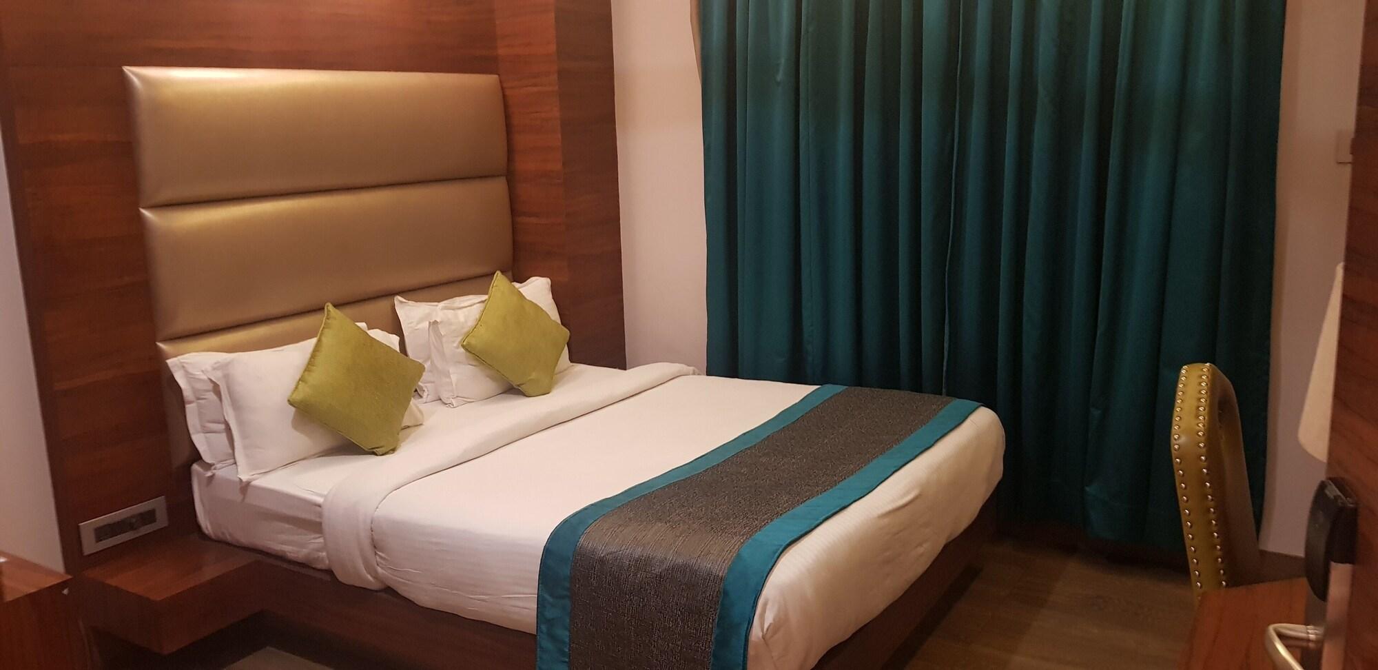 Hotel Klick International New Delhi Luaran gambar