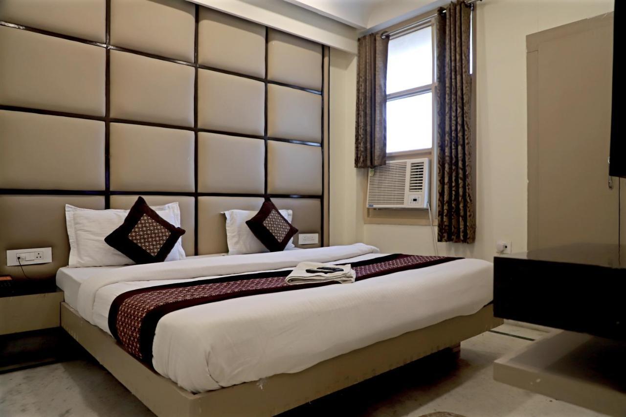 Hotel Klick International New Delhi Luaran gambar