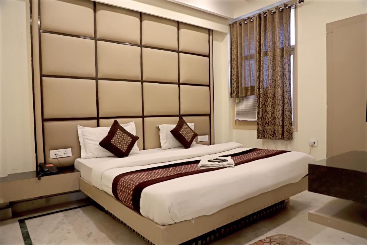 Hotel Klick International New Delhi Luaran gambar