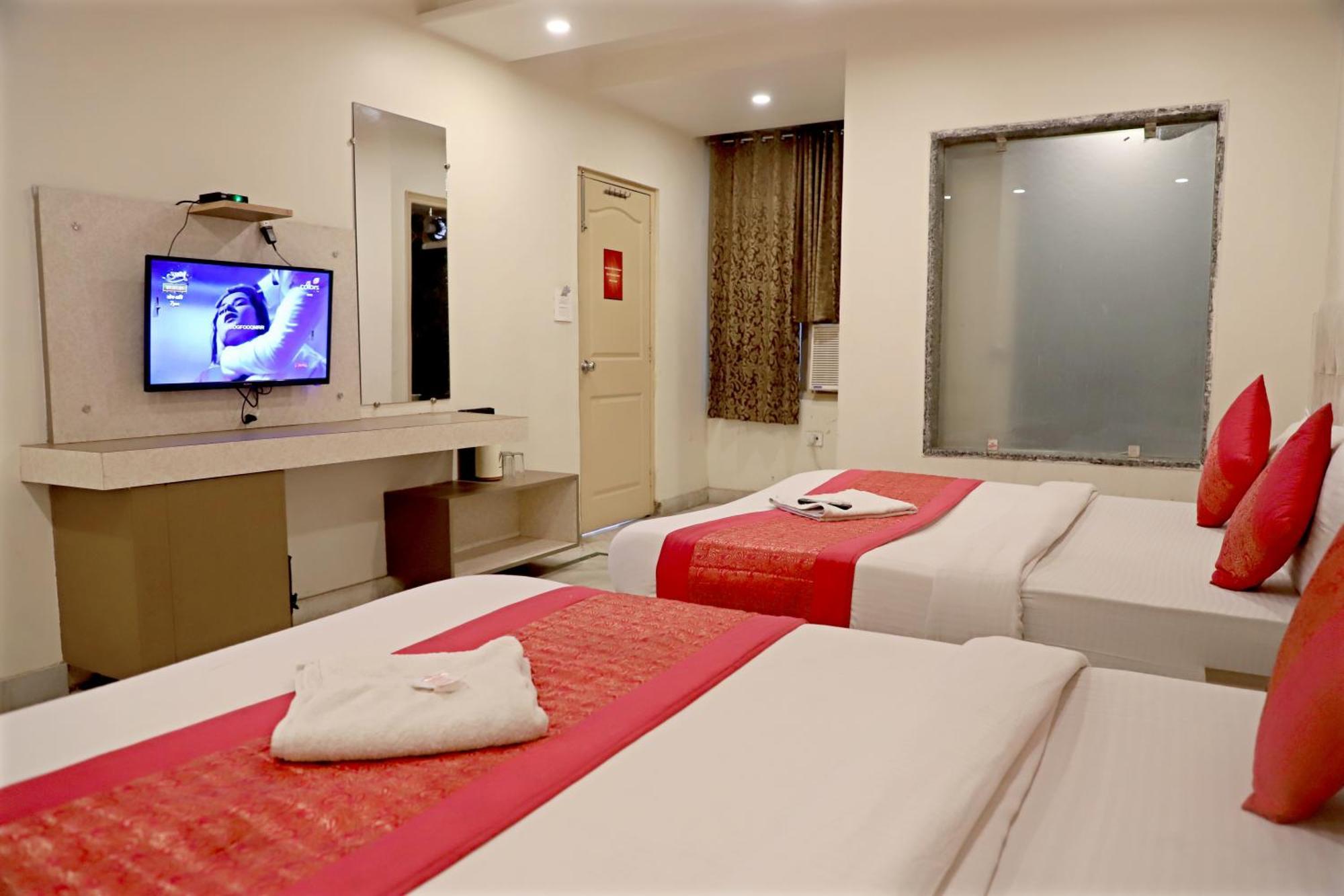 Hotel Klick International New Delhi Luaran gambar