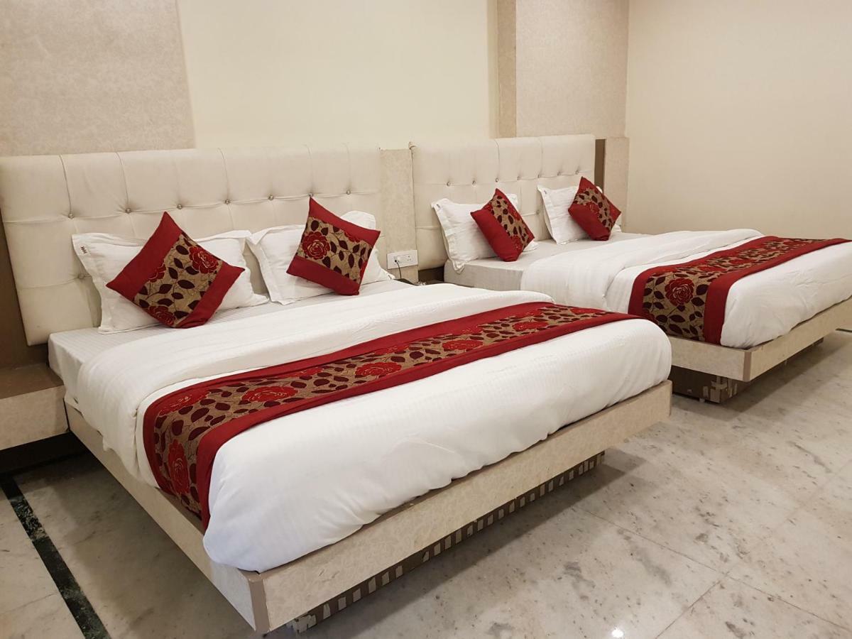 Hotel Klick International New Delhi Luaran gambar