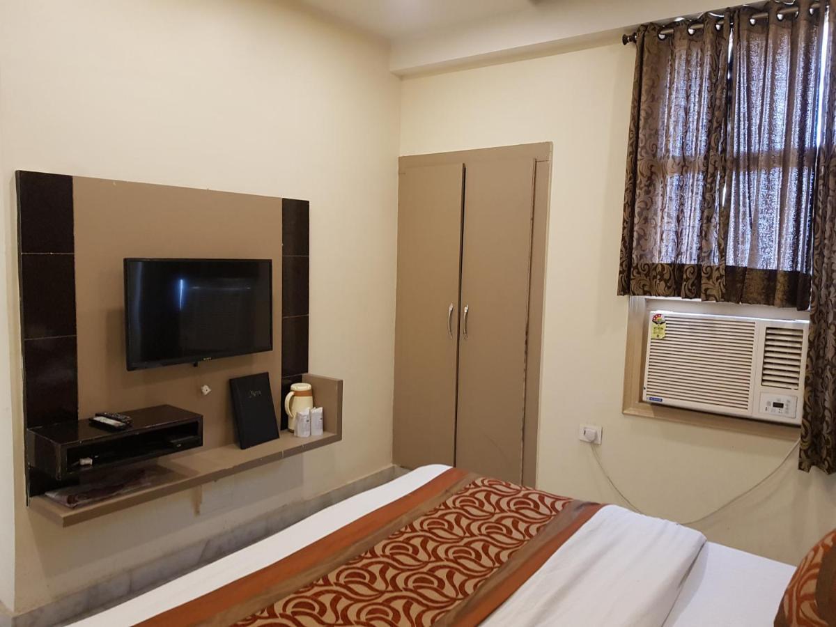 Hotel Klick International New Delhi Luaran gambar